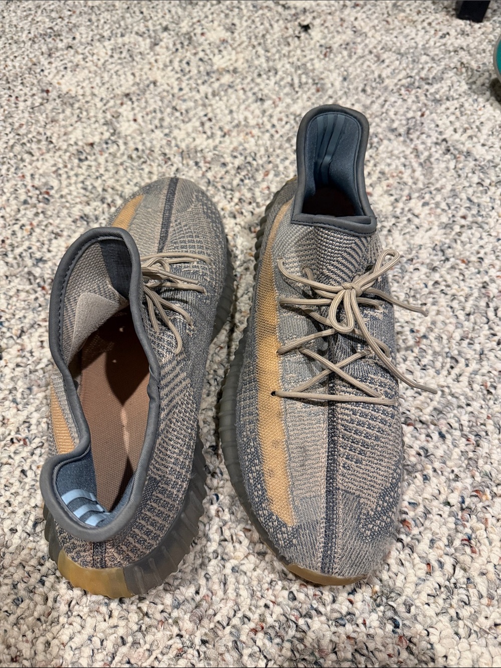 Yeezys authentic ash blue